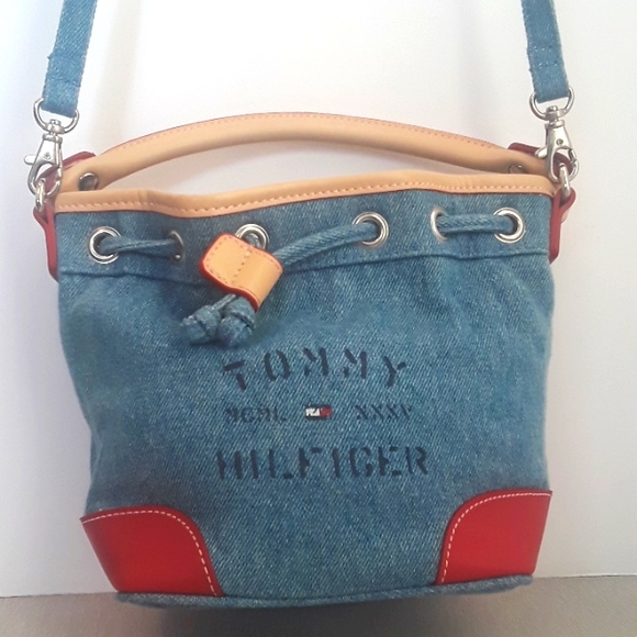 Tommy Hilfiger Handbags - Tommy Hilfiger Bucket Handbag